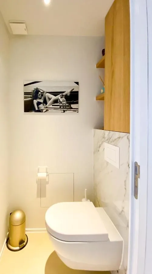Apartment Blvd De La Croisette 82A, Cannes, La Reale